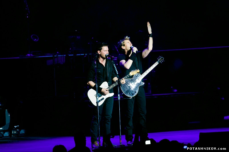 nickelback-02443440