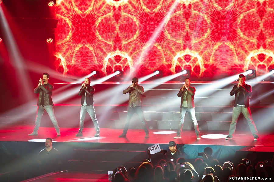 backstreetboys-120218