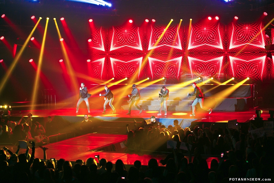 backstreetboys-120220