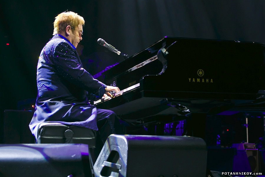 eltonjohn13