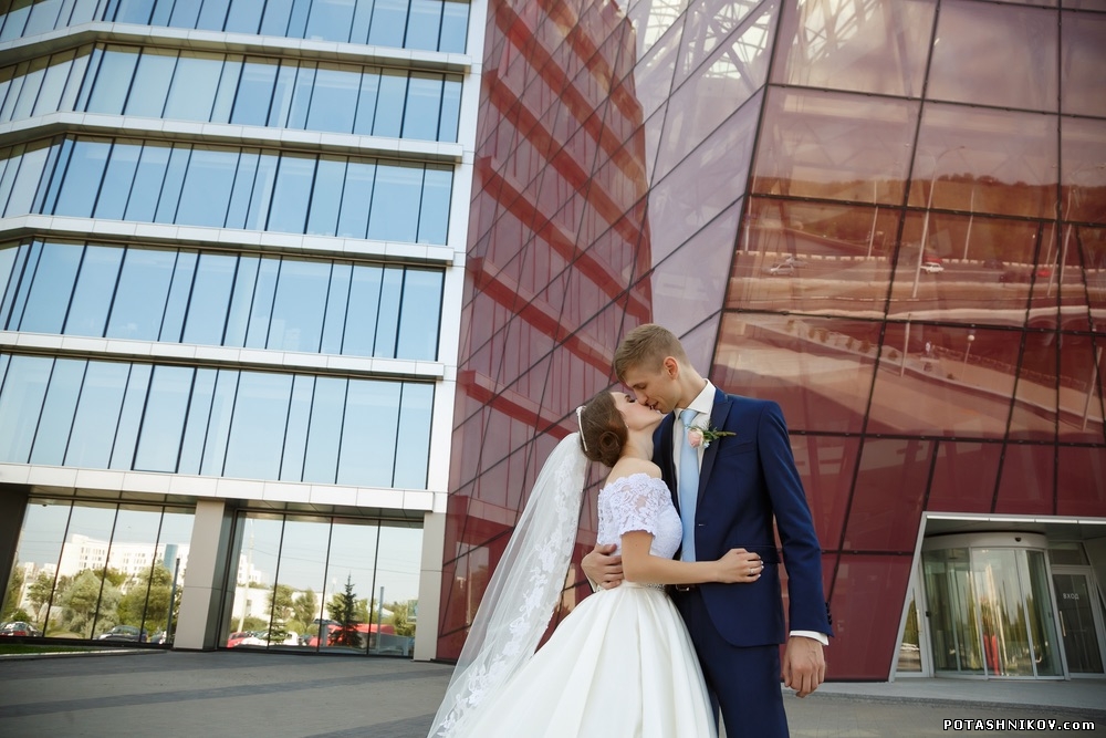 Фотограф на свадьбу свадебная фотосессия lovestory