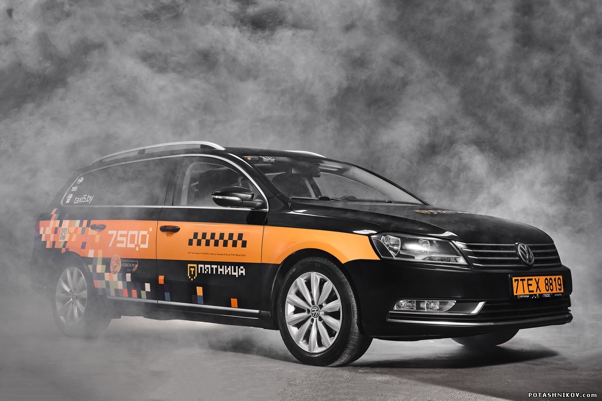 Рекламная фотосъемка автомобилей. Съемка машины в фотостудии. 