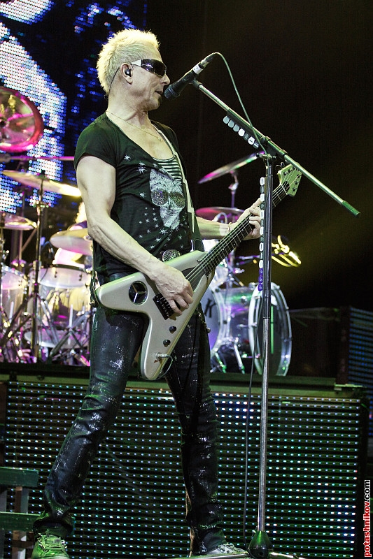 Фоторепортаж с концерта Скорпионс в Минске, прощальный тур в Минск-Арена. Photos from the Scorpions concert tour in Minsk